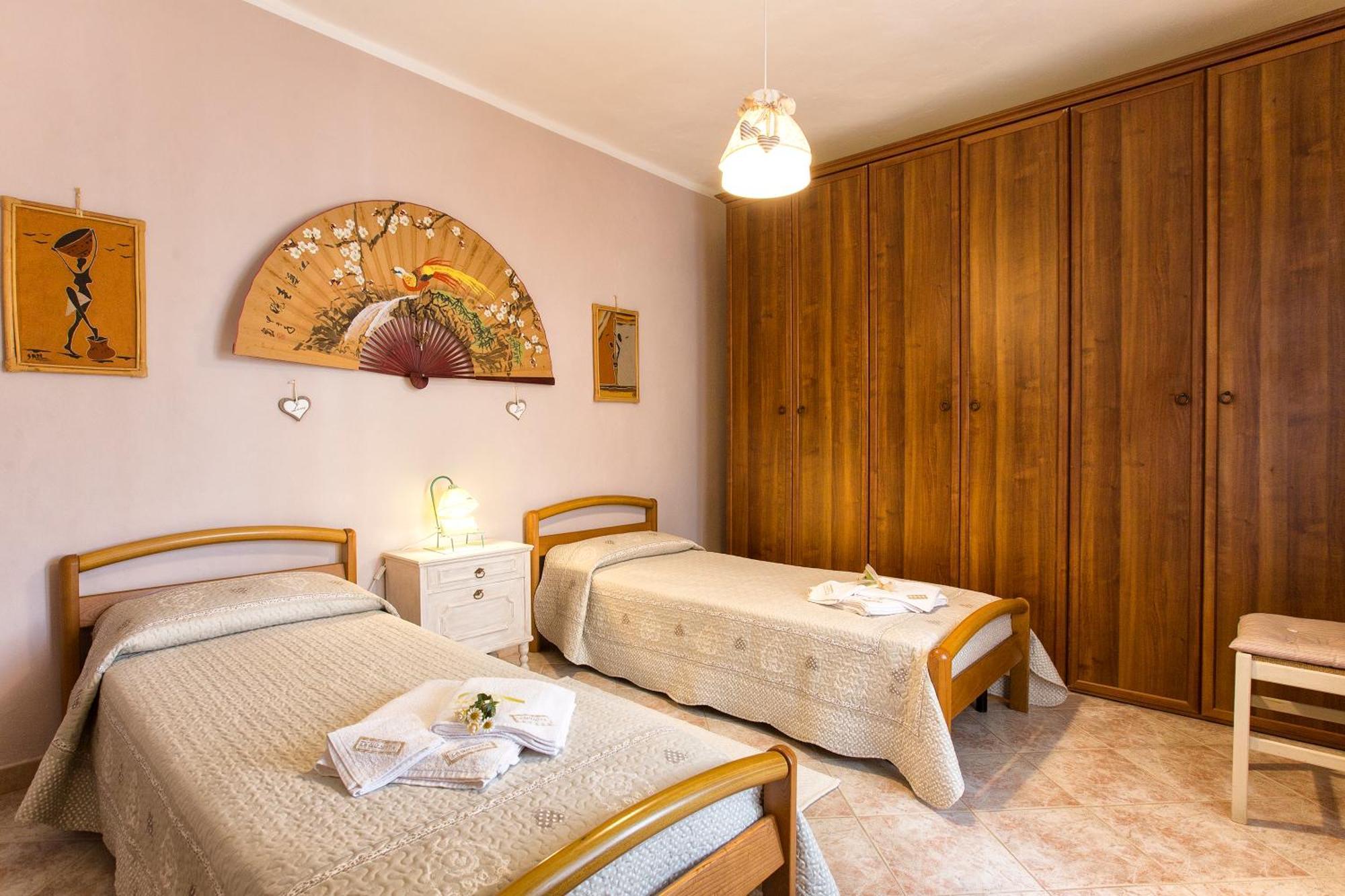Casa Vacanze La Guzzetta Ranch Villa Canaglia Esterno foto